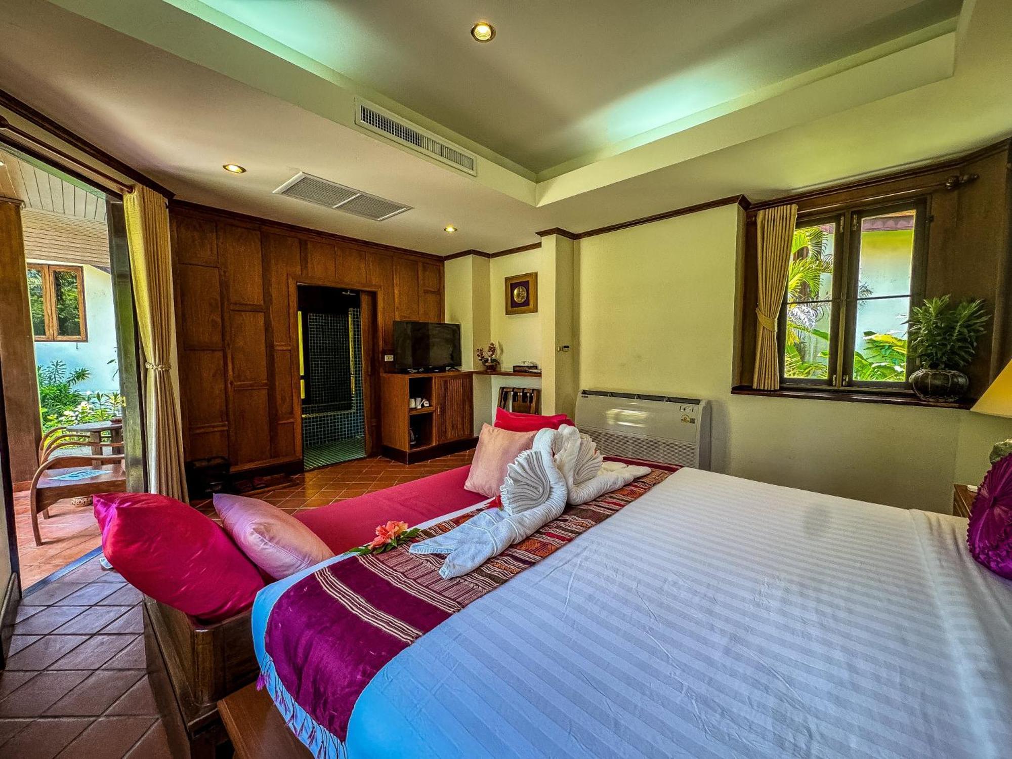 Baan Thai Lanta Resort Koh Lanta Exterior photo