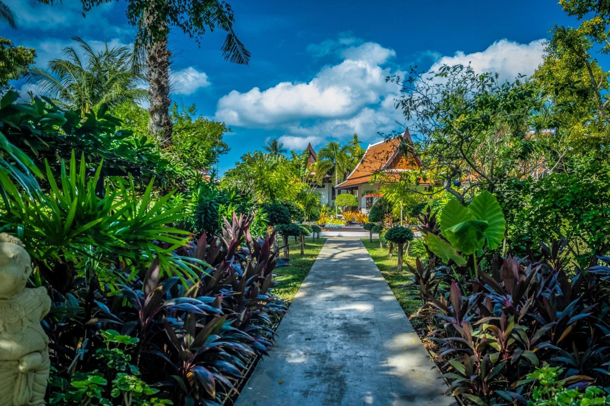 Baan Thai Lanta Resort Koh Lanta Exterior photo