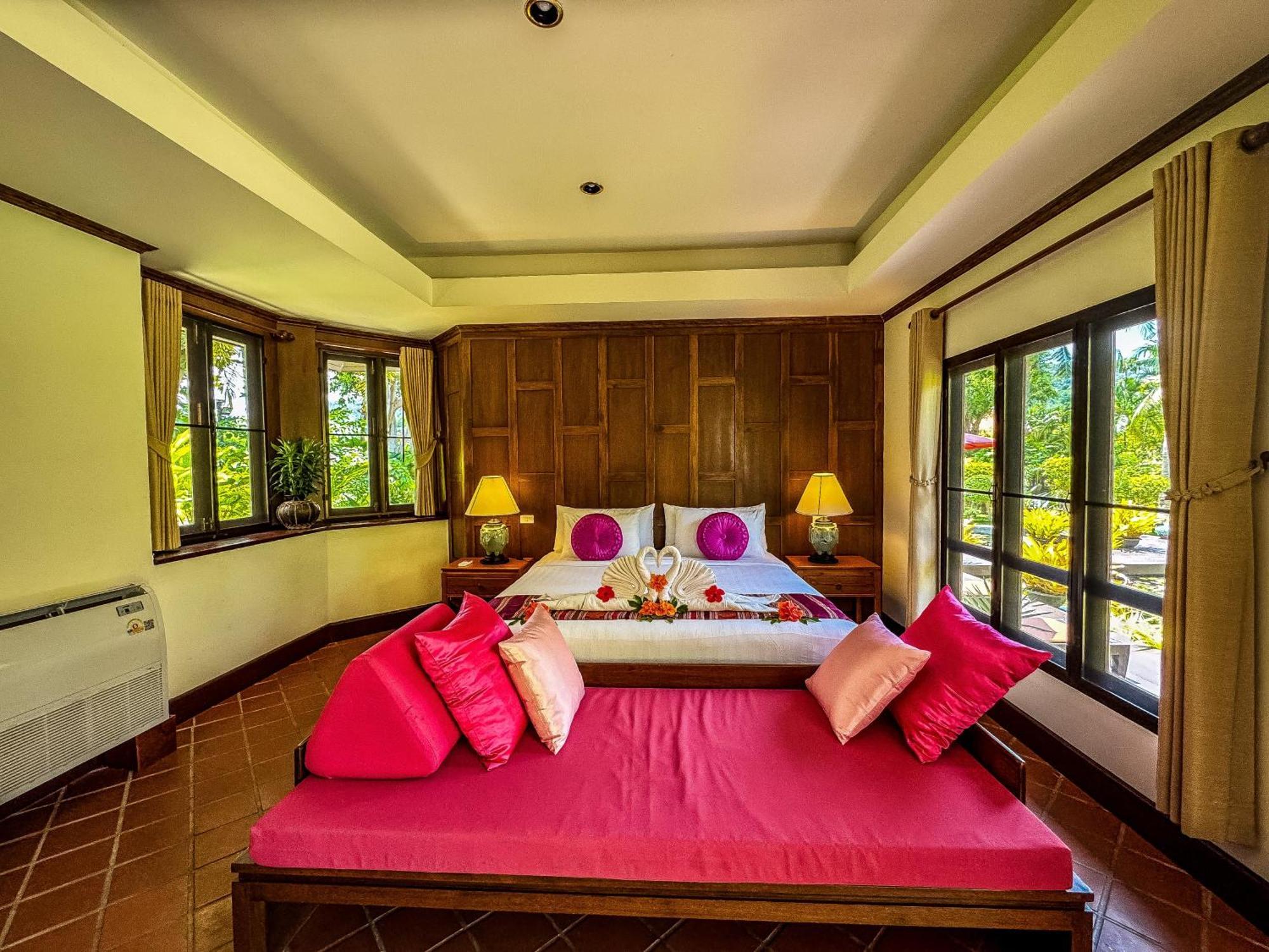 Baan Thai Lanta Resort Koh Lanta Exterior photo